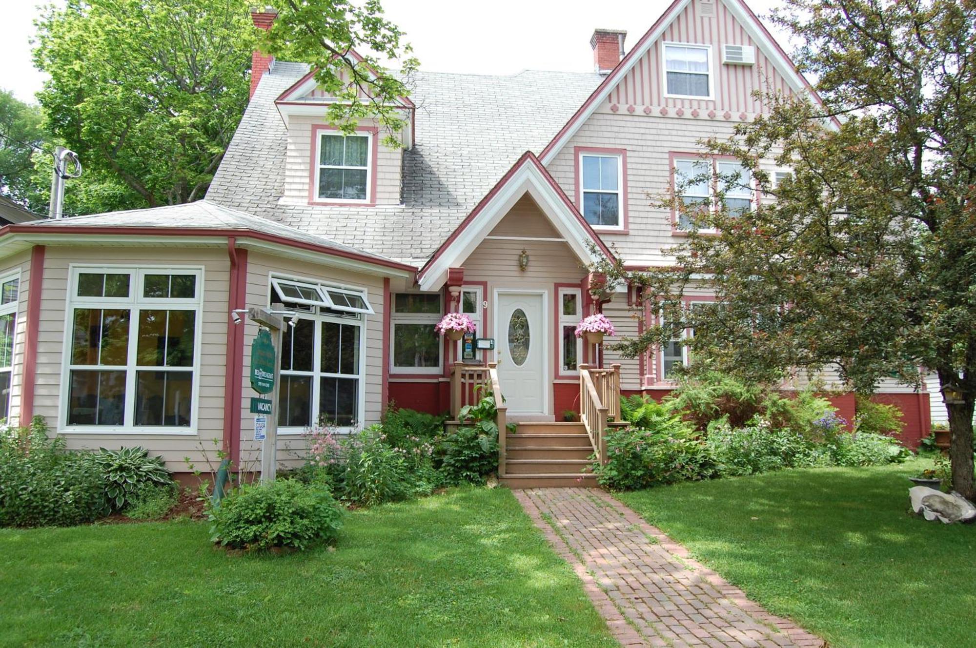 The Harbour House Acomodação com café da manhã Charlottetown Exterior foto