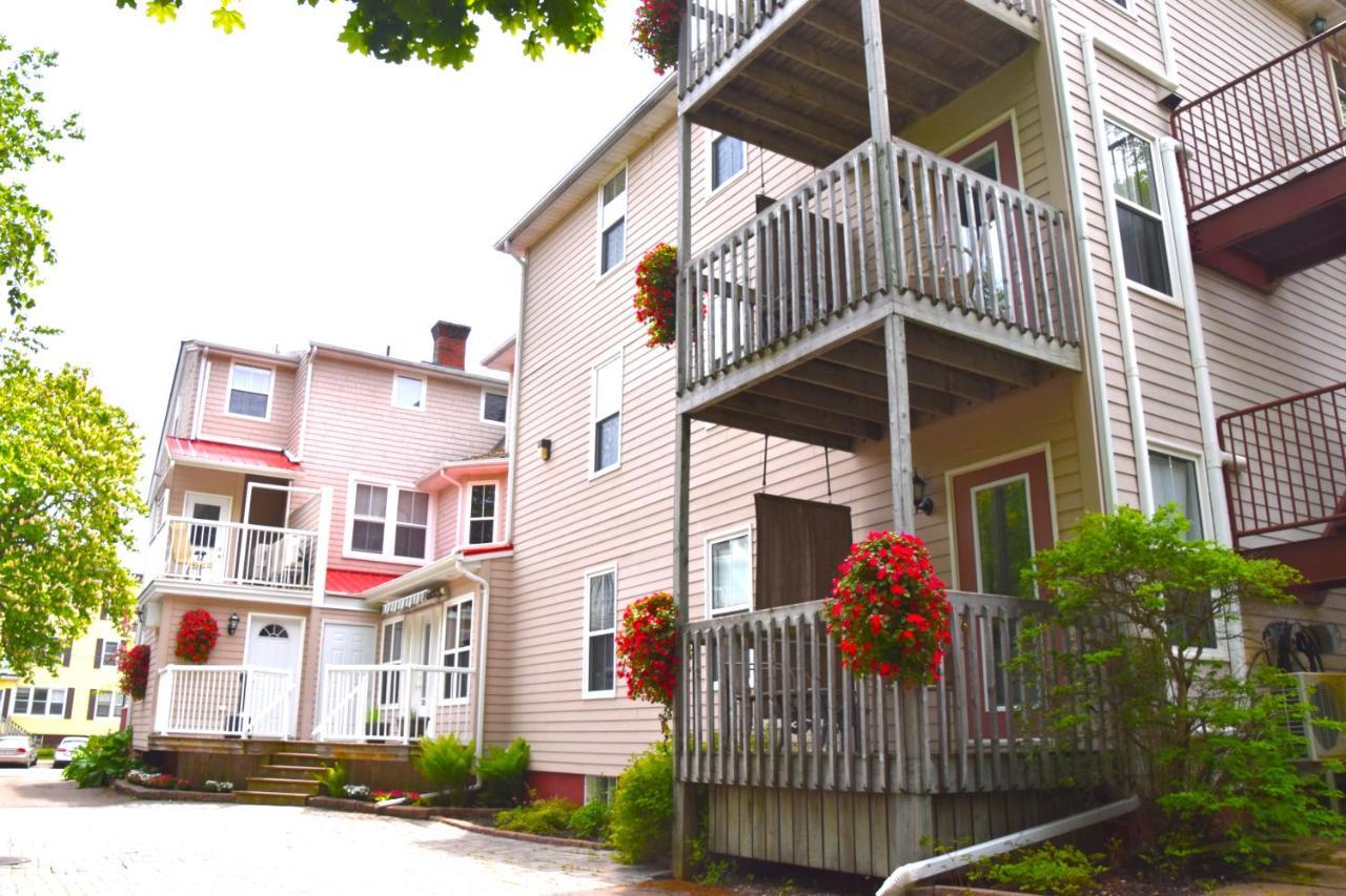 The Harbour House Acomodação com café da manhã Charlottetown Exterior foto